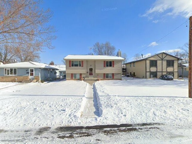 House image located at Minneapolis, MN 55422