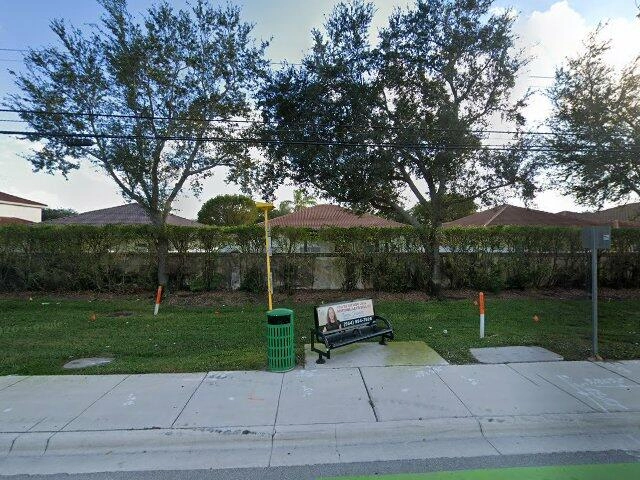 House image located at Hollywood, FL 33027