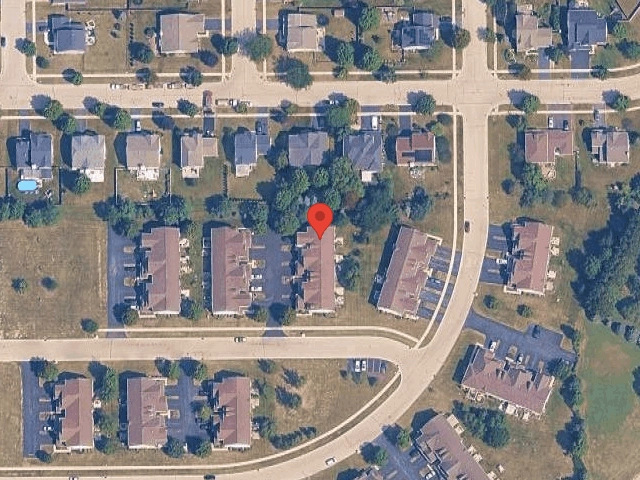 House image located at Sycamore, IL 60178