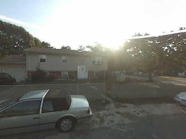 House image located at Farmingdale, NY 11735