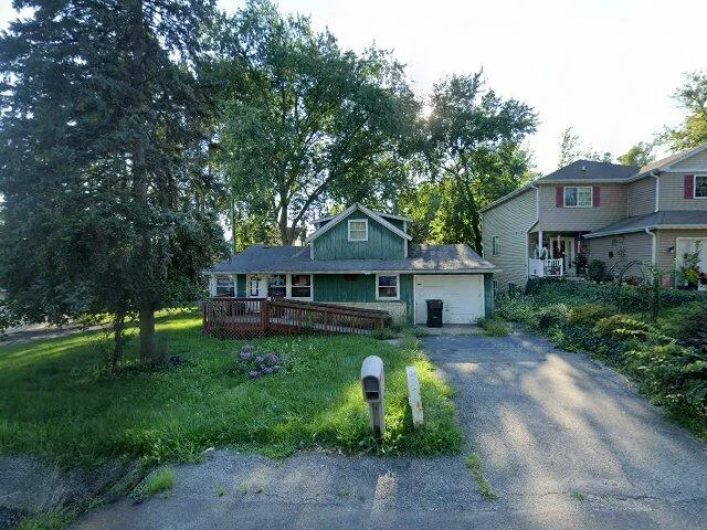 House image located at Wauconda, IL 60084