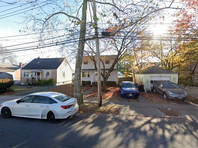 House image located at Columbus, IN 47201