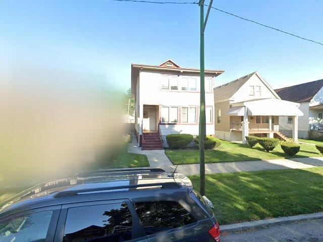 House image located at Chicago, IL 60620