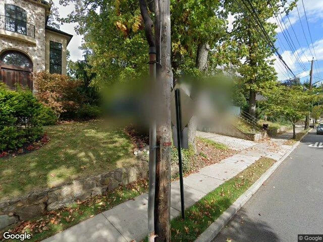 House image located at Staten Island, NY 10306