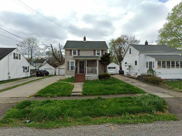 House image located at Cuyahoga Falls, OH 44221