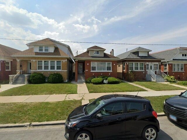 House image located at Chicago, IL 60641