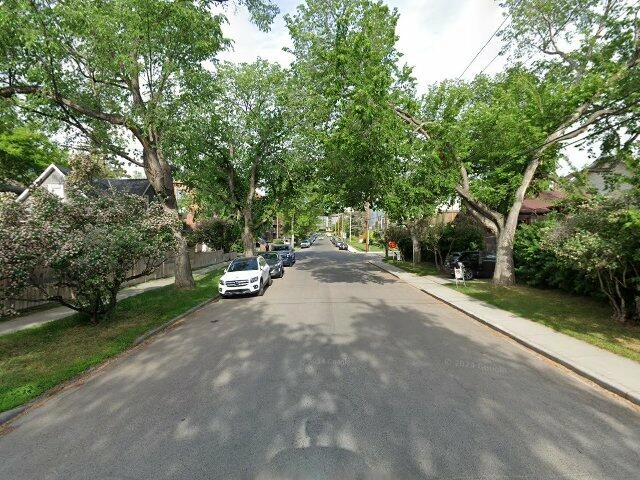 House image located at Saint Petersburg, FL 33701