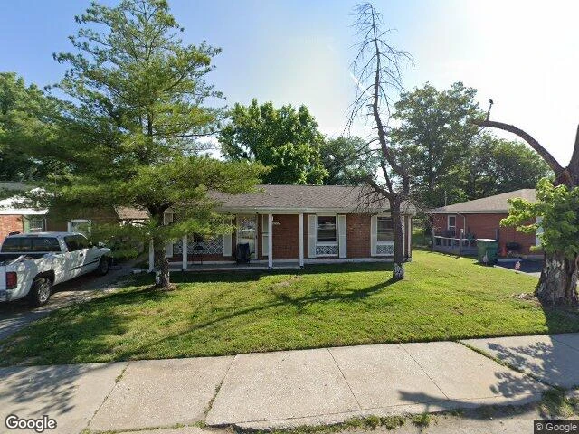 House image located at East Saint Louis, IL 62207