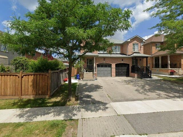 House image located at Crestview, FL 32536