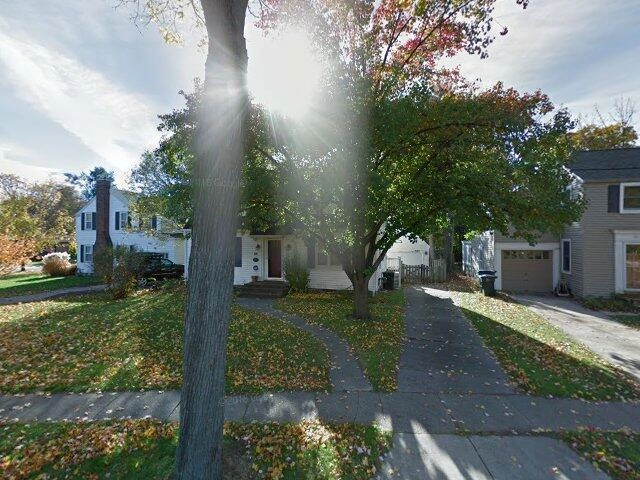 House image located at East Lansing, MI 48823