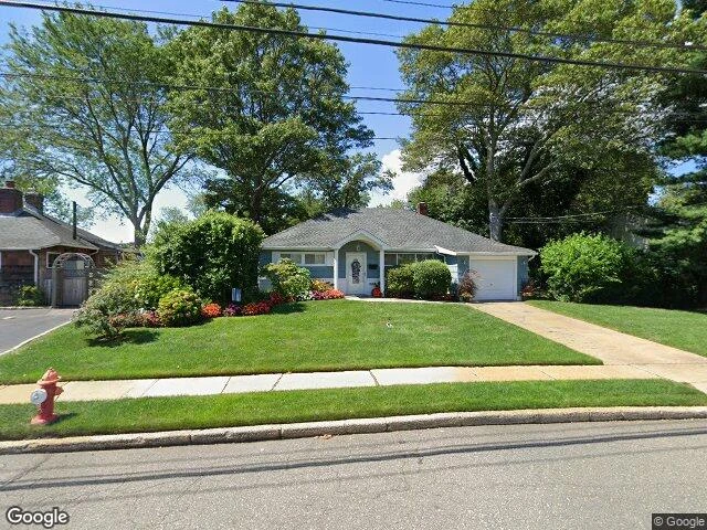House image located at Massapequa, NY 11758