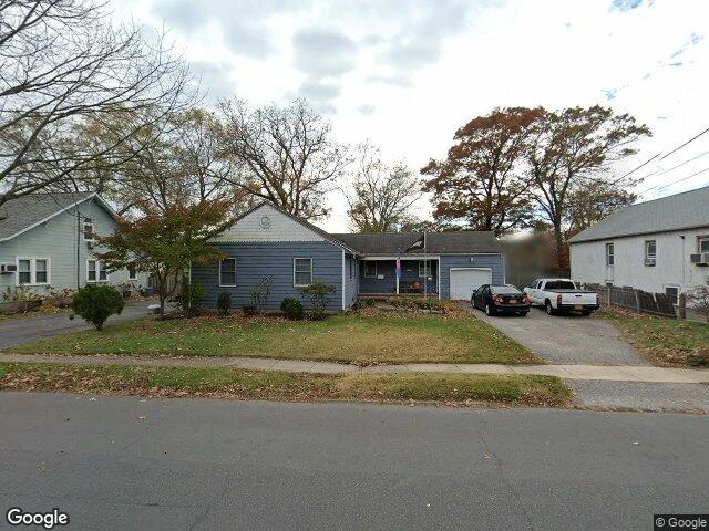 House image located at Lindenhurst, NY 11757