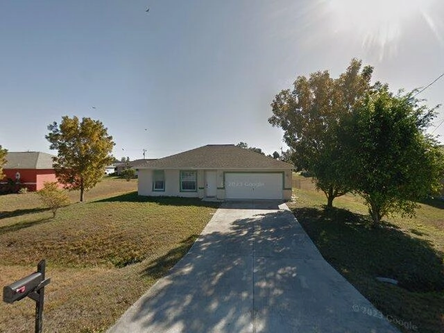 House image located at Fort Myers, FL 33913