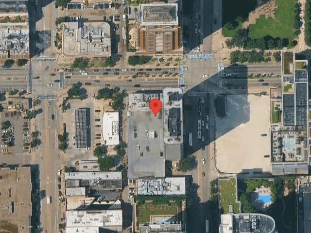 House image located at Saginaw, MI 48602