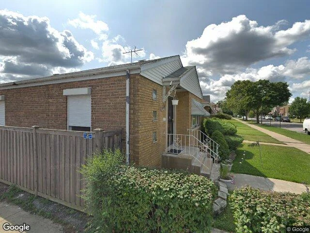 House image located at Chicago, IL 60628