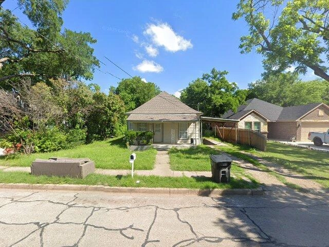 House image located at Cleburne, TX 76033