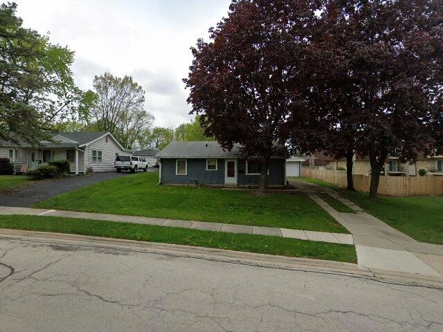 House image located at Crest Hill, IL 60403