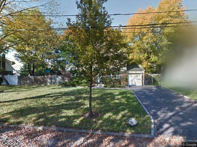 House image located at Commack, NY 11725