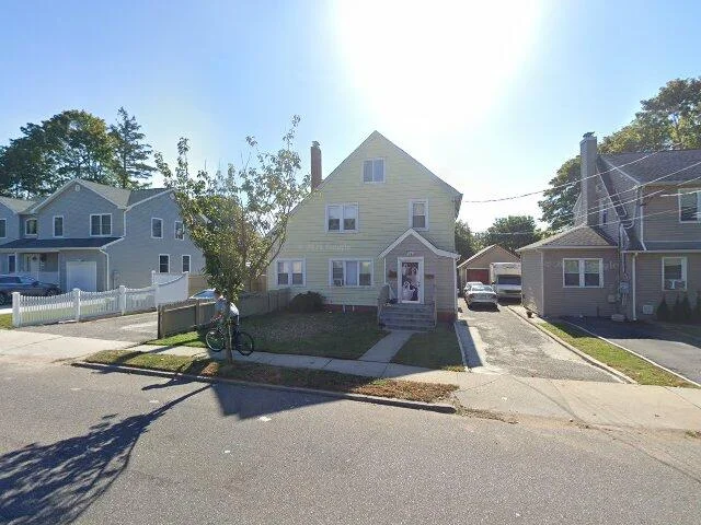 House image located at Bay Shore, NY 11706