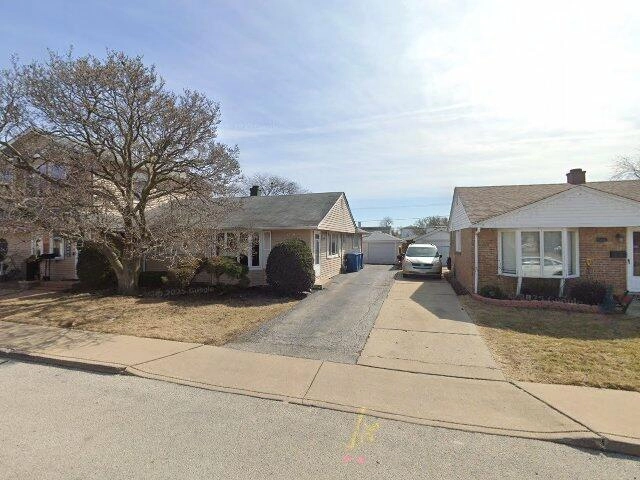 House image located at Hometown, IL 60456