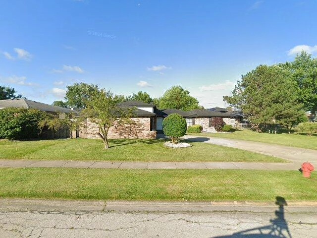 House image located at South Holland, IL 60473