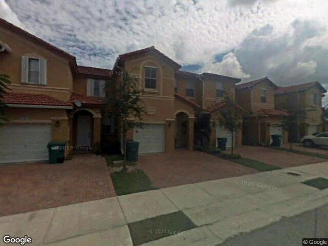 House image located at Miami, FL 33178