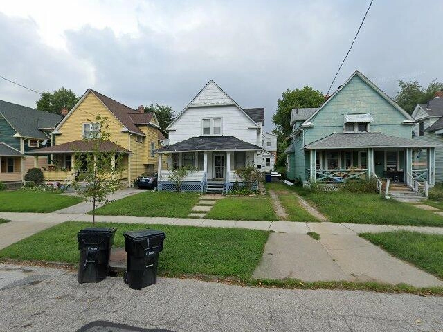 House image located at Cleveland, OH 44102