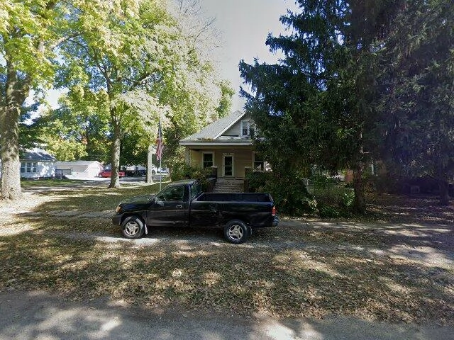 House image located at Henry, IL 61537