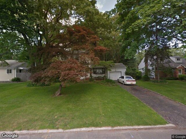 House image located at Commack, NY 11725