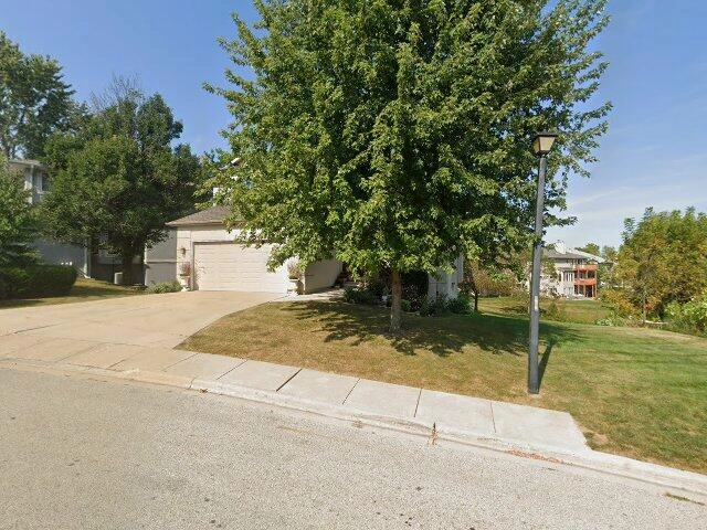 House image located at Antioch, IL 60002