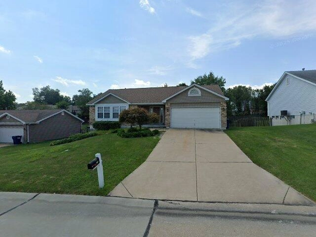 House image located at Saint Charles, MO 63304