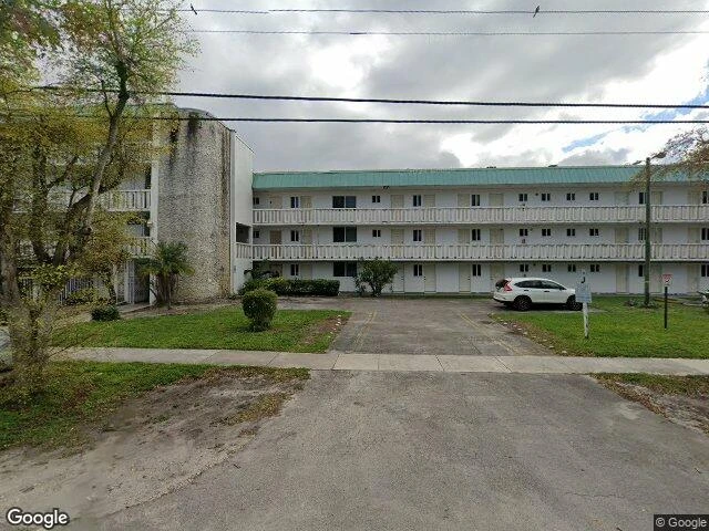 House image located at Miami, FL 33179