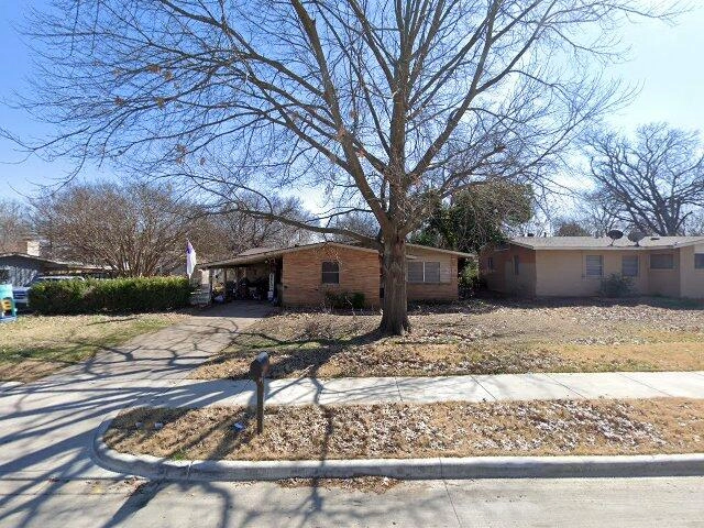 House image located at Arlington, TX 76010