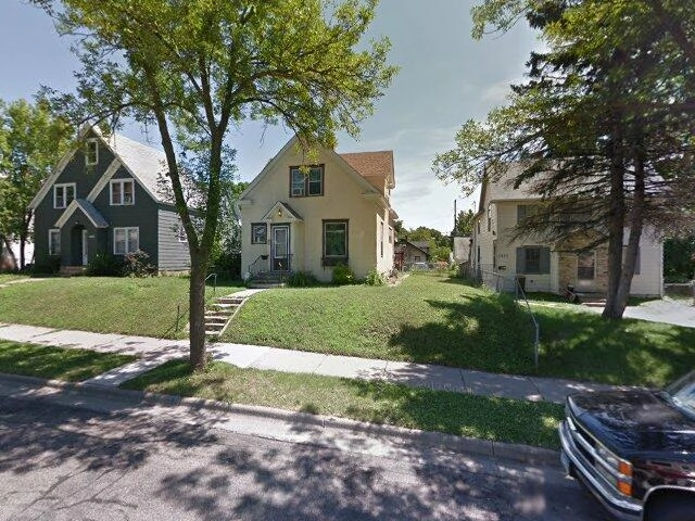 House image located at Minneapolis, MN 55412