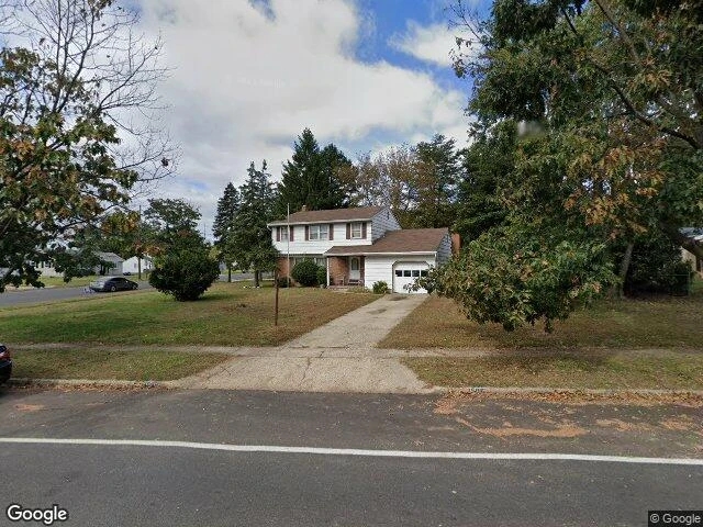 House image located at Riverton, NJ 08077