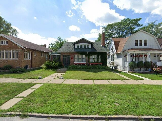 House image located at Chicago, IL 60628