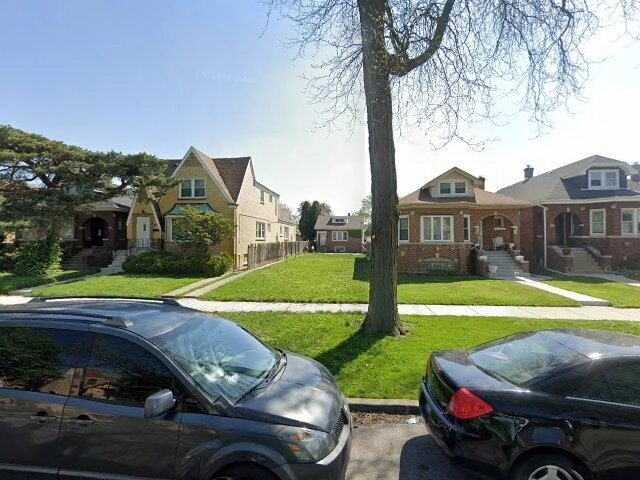 House image located at Elmwood Park, IL 60707