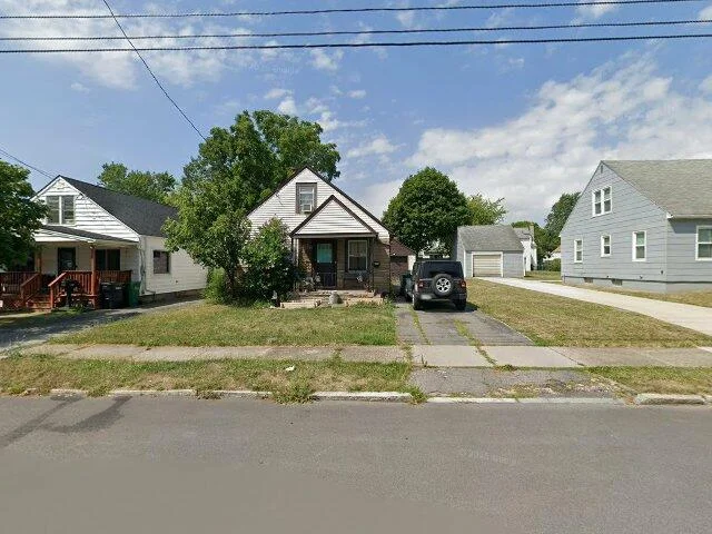 House image located at Niagara Falls, NY 14301