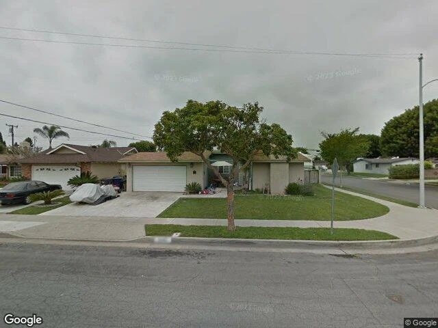 House image located at Huntington Beach, CA 92647