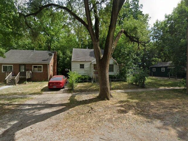 House image located at Springfield, IL 62703