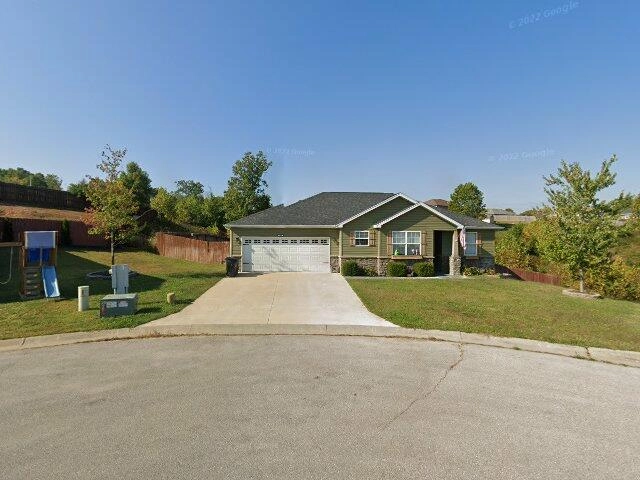 House image located at Saint Robert, MO 65584