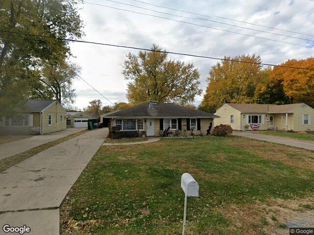 House image located at Peoria, IL 61604