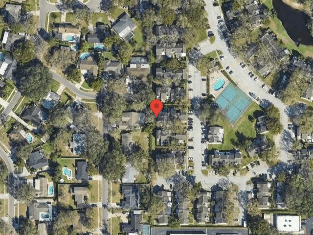 House image located at Tampa, FL 33613