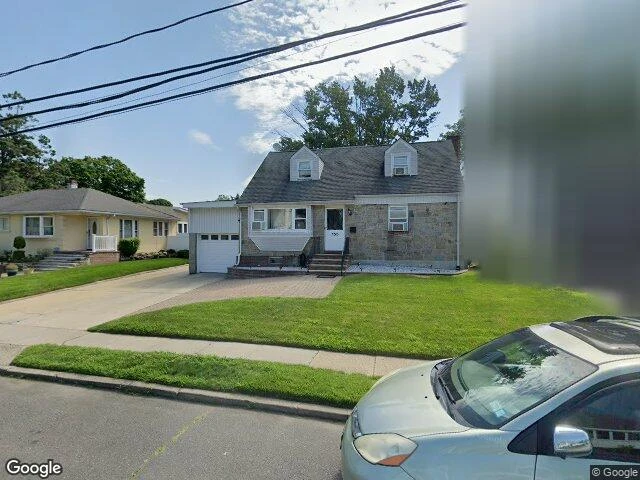 House image located at Freeport, NY 11520
