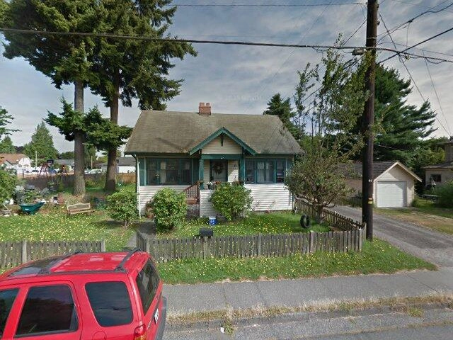 House image located at Everett, WA 98201