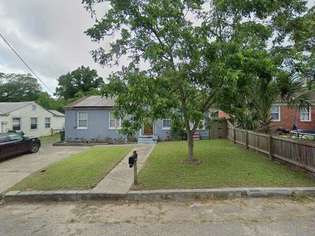 House image located at Pensacola, FL 32505