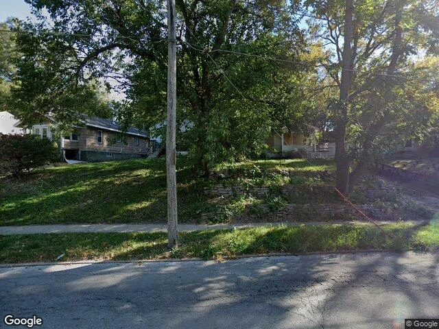 House image located at Des Moines, IA 50313