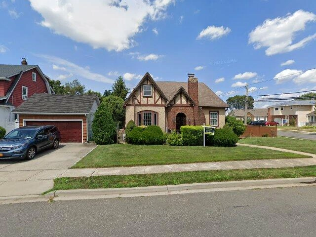 House image located at Lynbrook, NY 11563