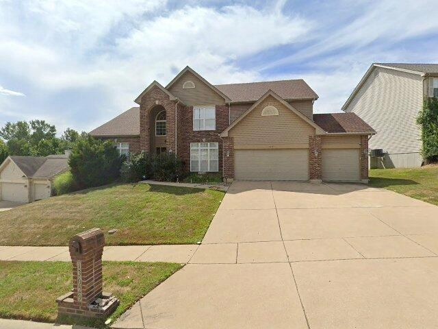 House image located at Florissant, MO 63033