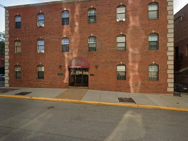 House image located at Waukegan, IL 60085